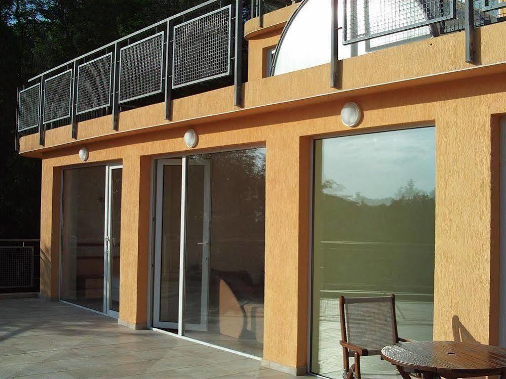 Villa Eden โกลเดน แซนส์ ภายนอก รูปภาพ